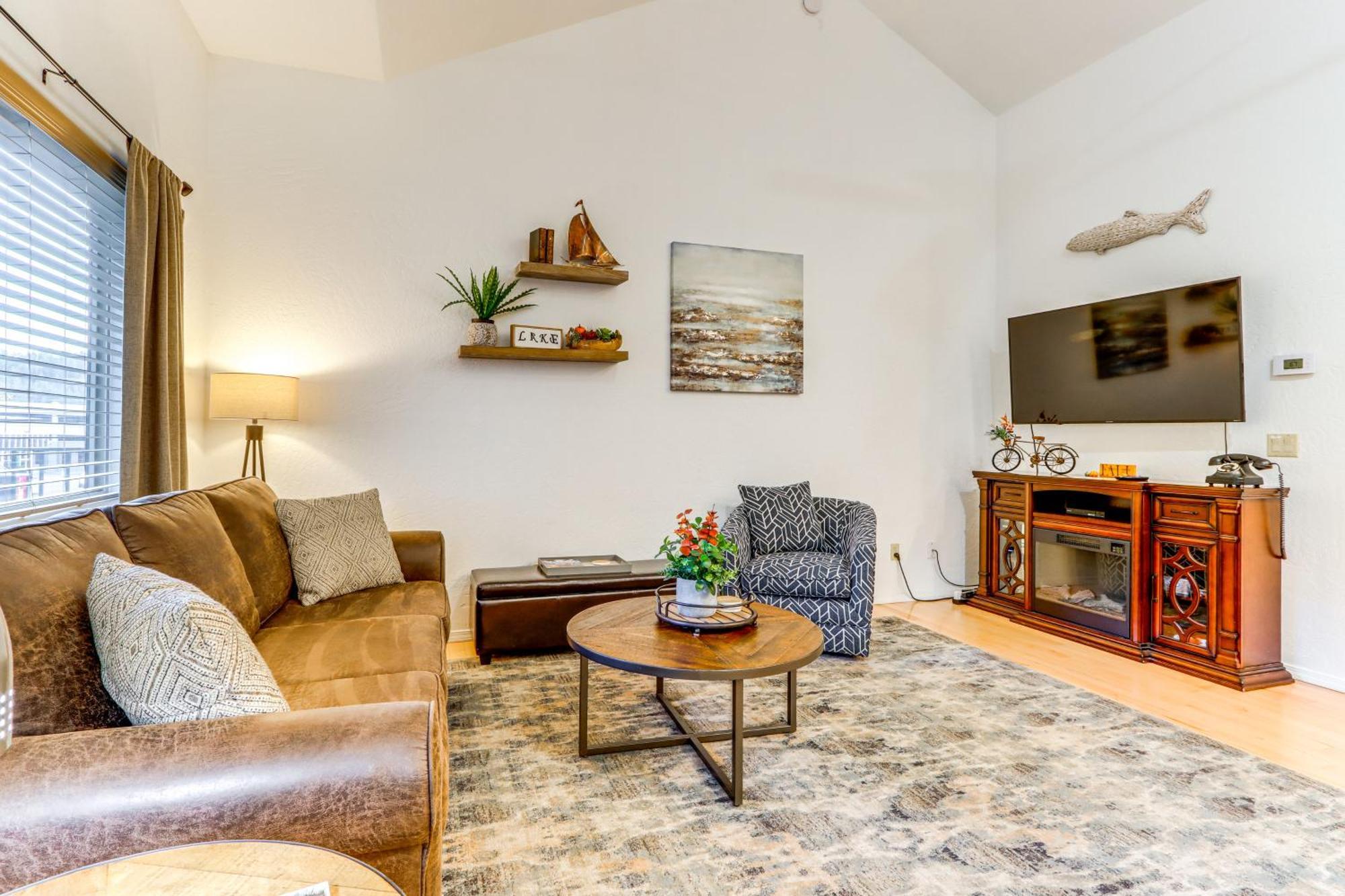 Modern Coeur Dalene Getaway Condo Walk Downtown! Coeur d'Alene Zewnętrze zdjęcie