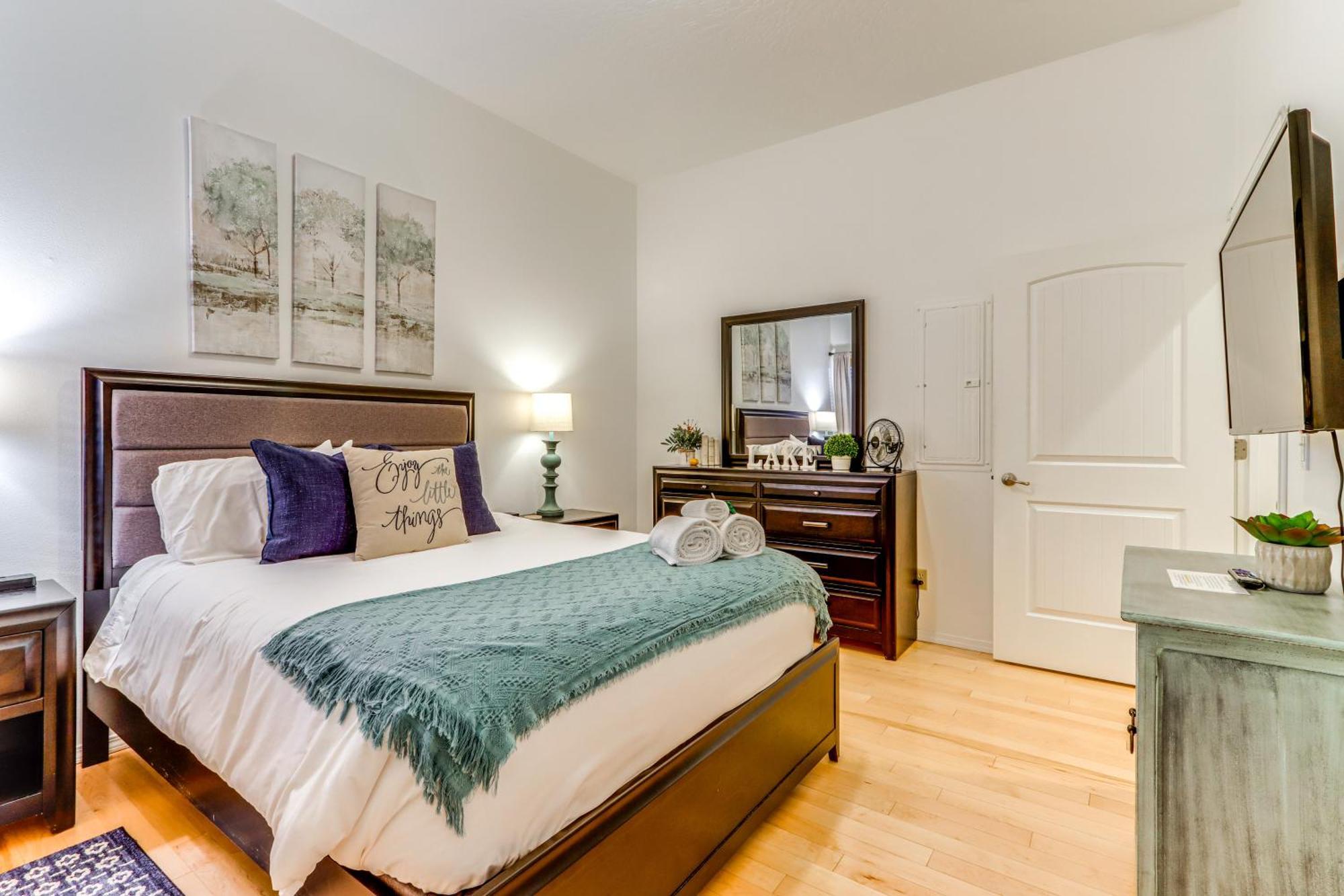 Modern Coeur Dalene Getaway Condo Walk Downtown! Coeur d'Alene Zewnętrze zdjęcie